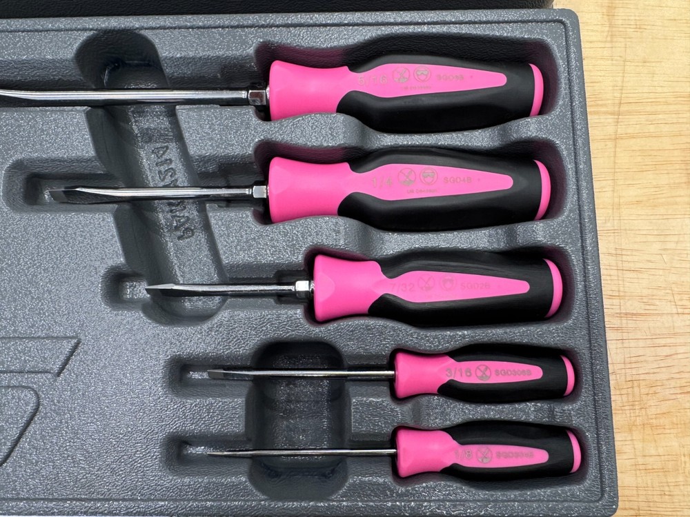 Snap-on Tools NEW 10pc PINK Soft Grip Phillips & Flat Head Screwdriver Sets