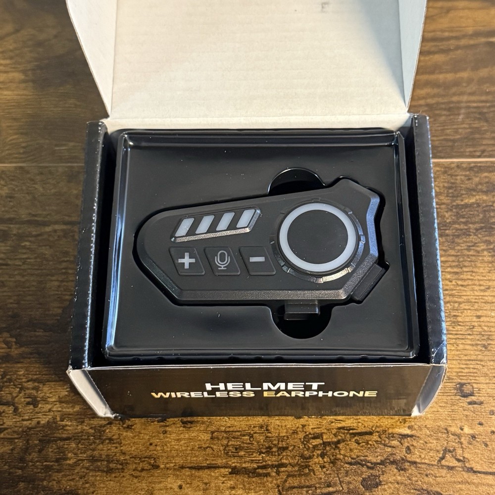 NEW – Wireless Motorcycle Helmet Earphone Microphone – K06