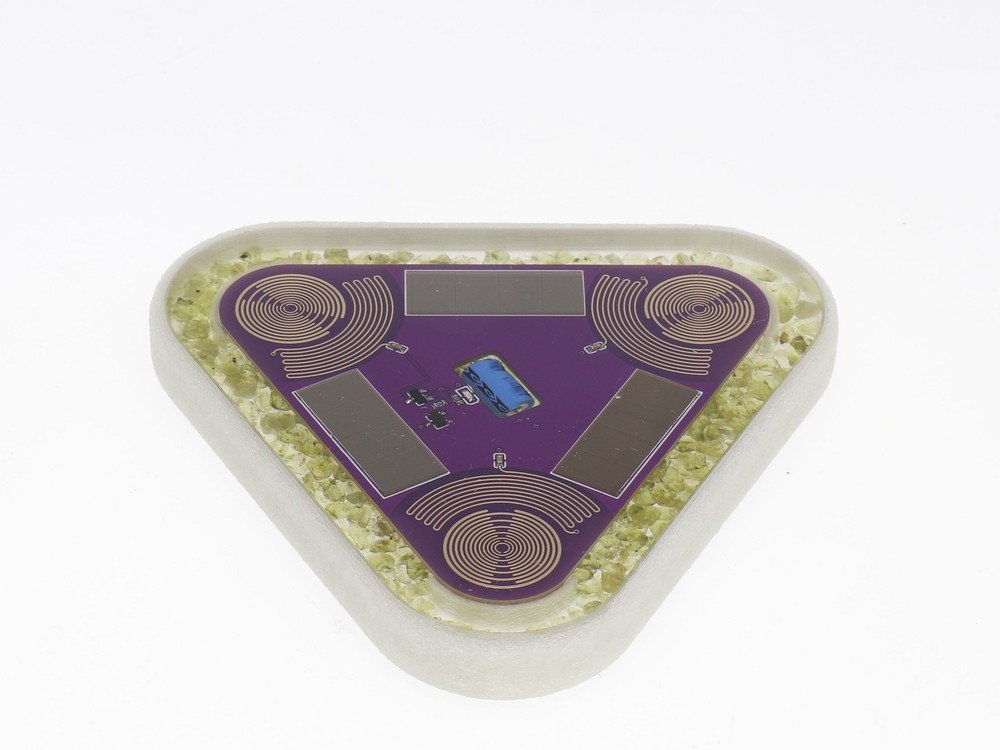 Solharmonix Peridot Energy triangular plate