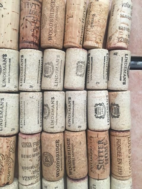 84 Pieces NATURAL Red/White Used Wine Corks for Crafts Art Material