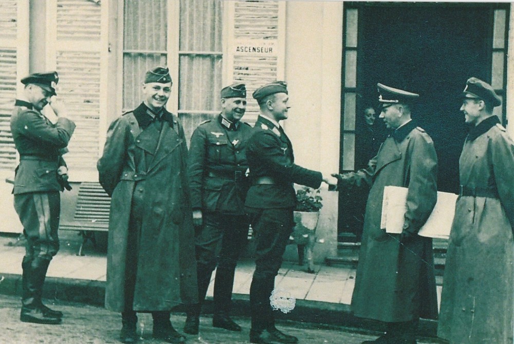 WW II - German  Photo --   Officers
