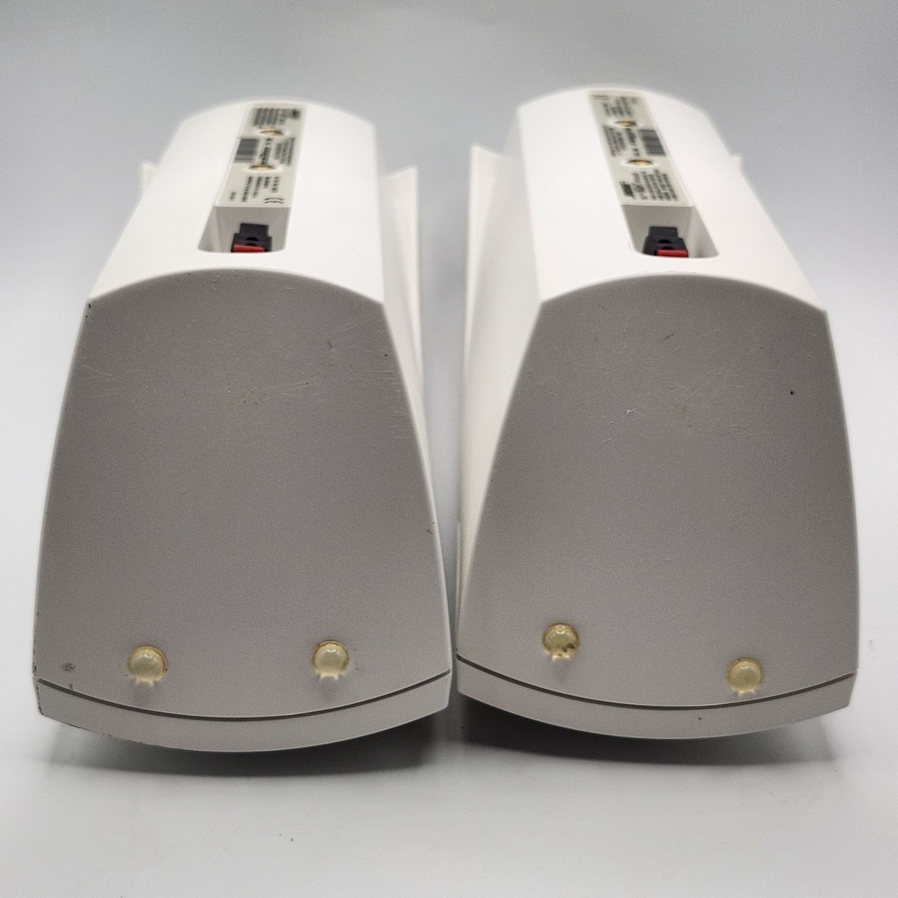 Bose 161 Left & Right Bookshelf Speakers (No Wall Mounts) Tested Working