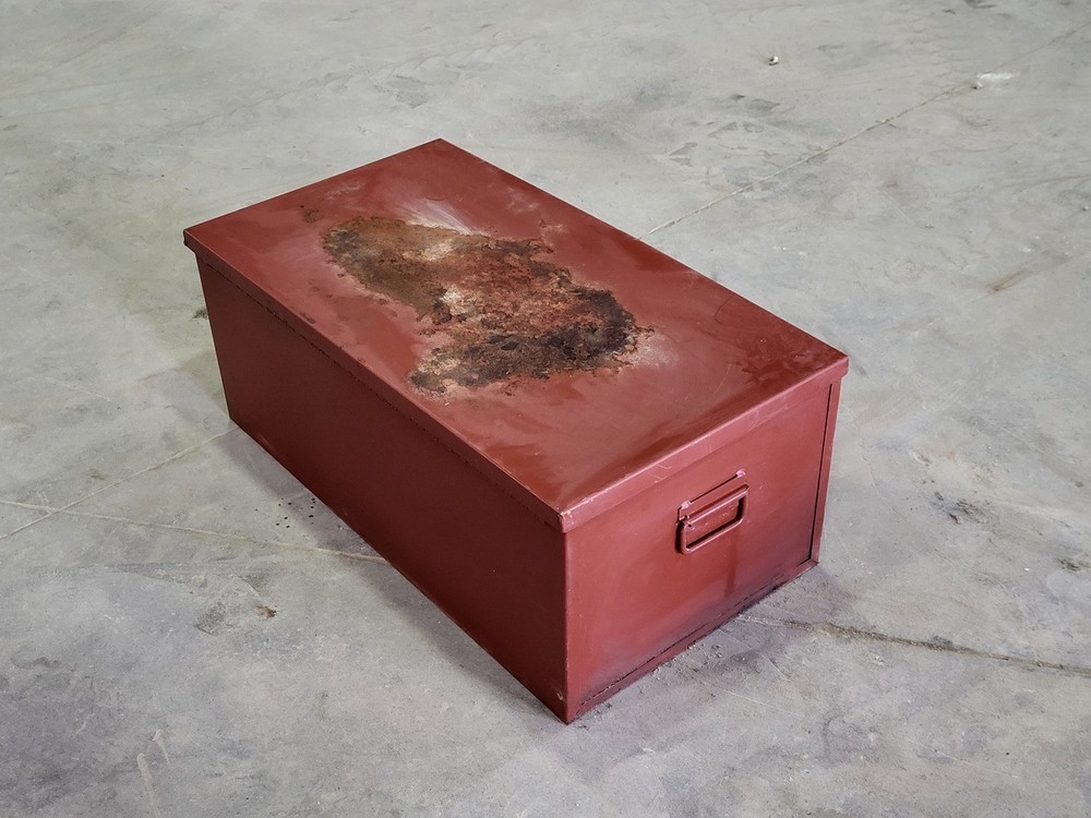 Tool Box - 30" x 17" x 12" – Consumer Items