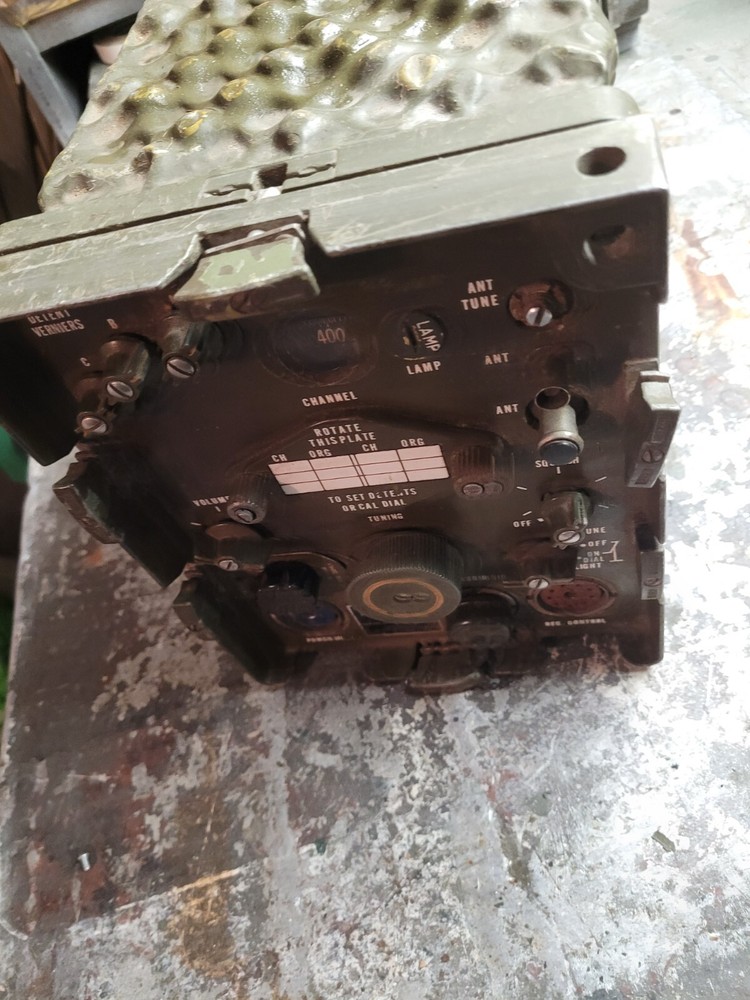 Korean war radio receiver 110RT/GRC