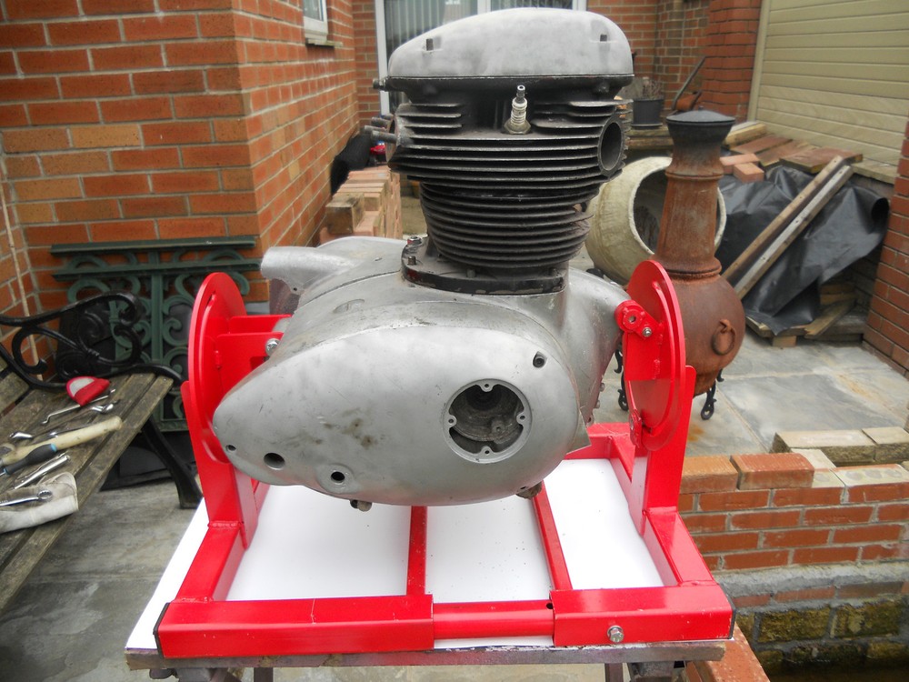 BSA A50/A65 ENGINE STAND