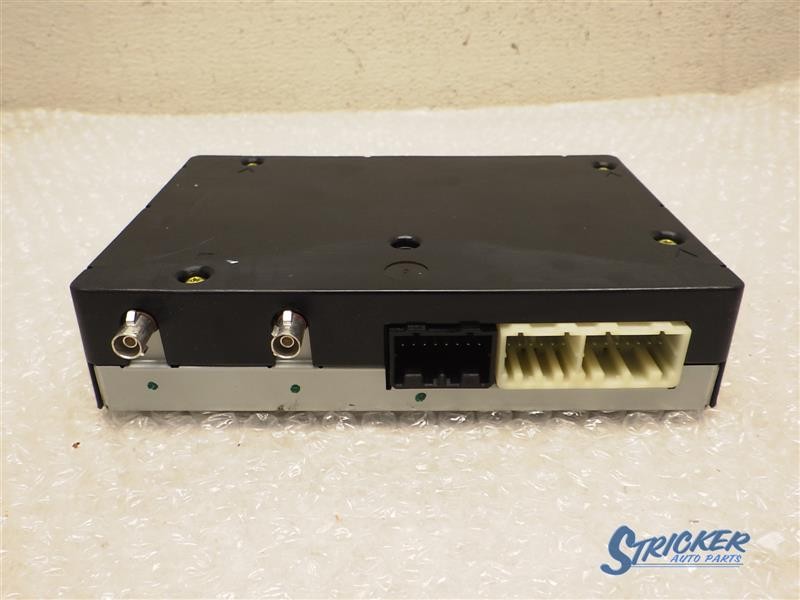 GMC Sierra 1500 2017 Telematics Interface Module 84221924 1066
