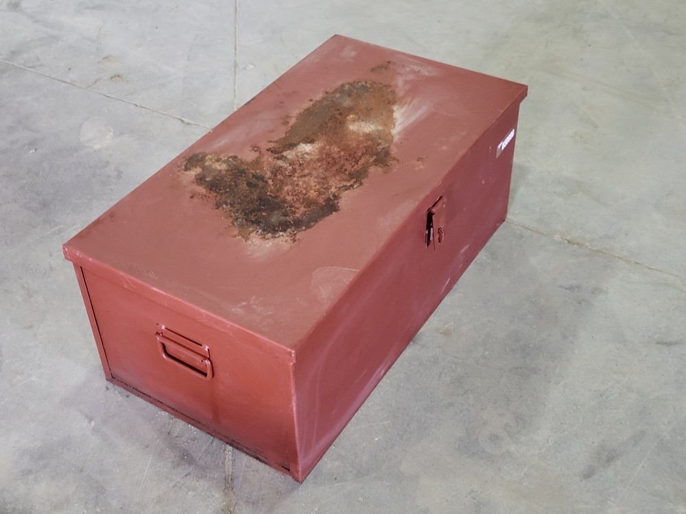 Tool Box - 30" x 17" x 12" – Consumer Items