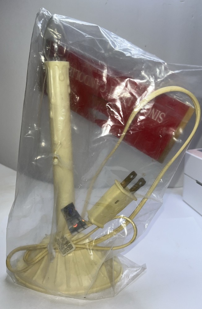 MCM Christmas Window Electric Plastic  Candle Stick Light
