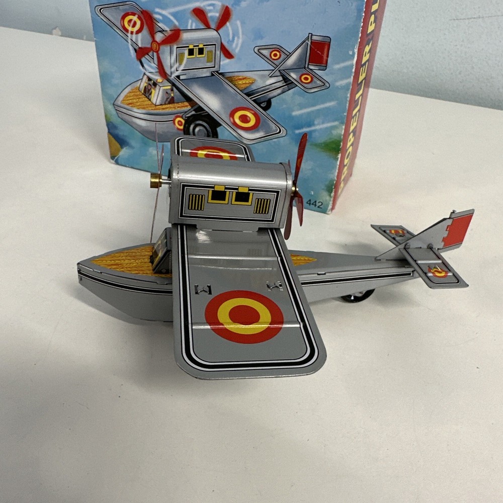 Supt Propeller Plane (We could not get this to work) Small Tin plane