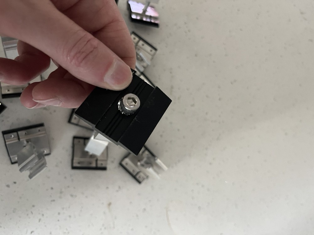 15 Solar Panel Roof Clip Lot