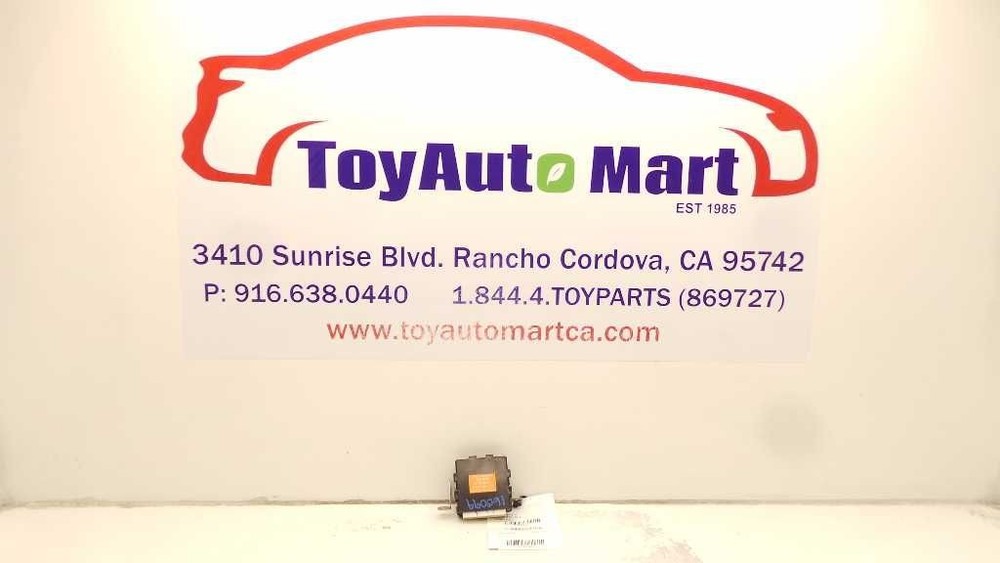 99-00 TOYOTA SIENNA THEFT-LOCKING SECURITY CONTROL MODULE ECM ASSEMBLY
