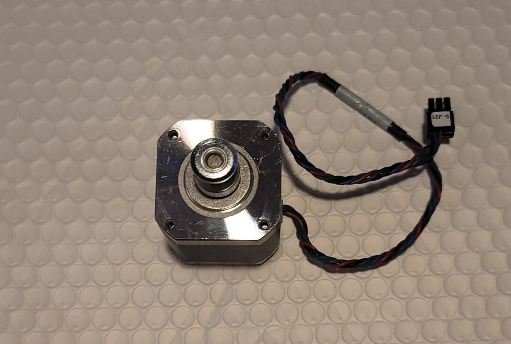 LIN ENGINEERING 4418L-36-15RO STEPPER MOTOR *TESTED*