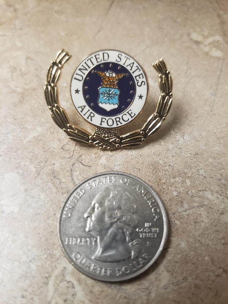 US AIR FORCE WREATH HAT PIN