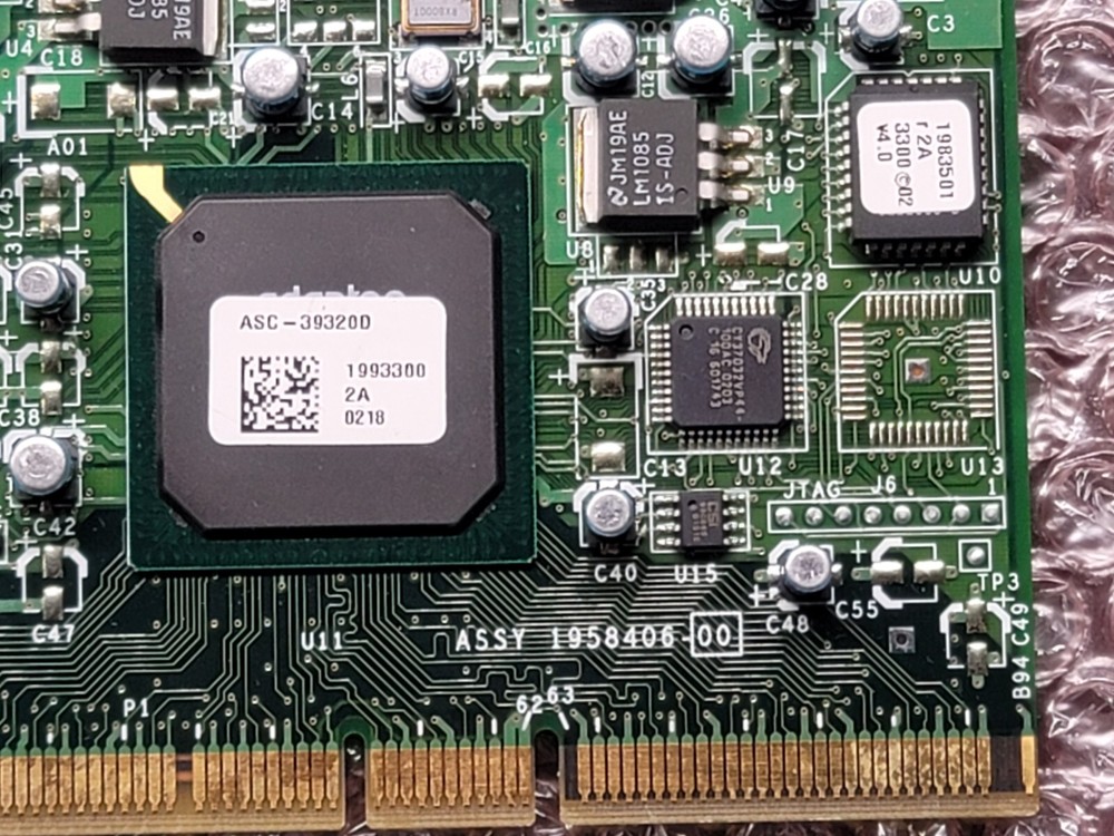 Adaptec SCSI - Card - 39320D