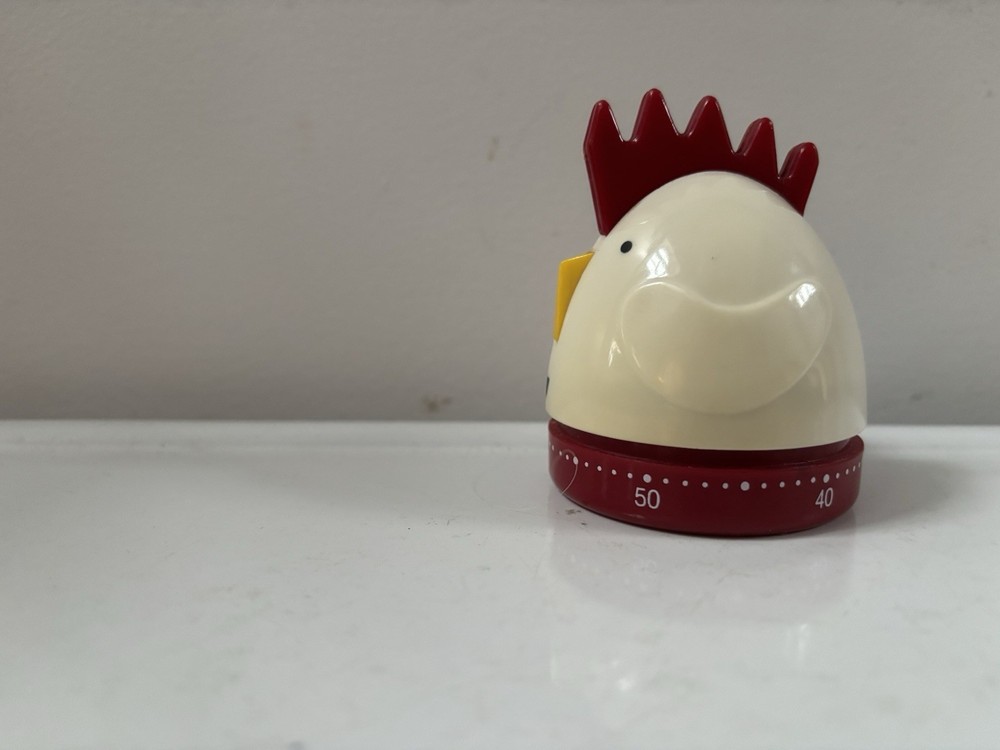 Crate & Barrel Red & White Rooster Chicken Kitchen Timer