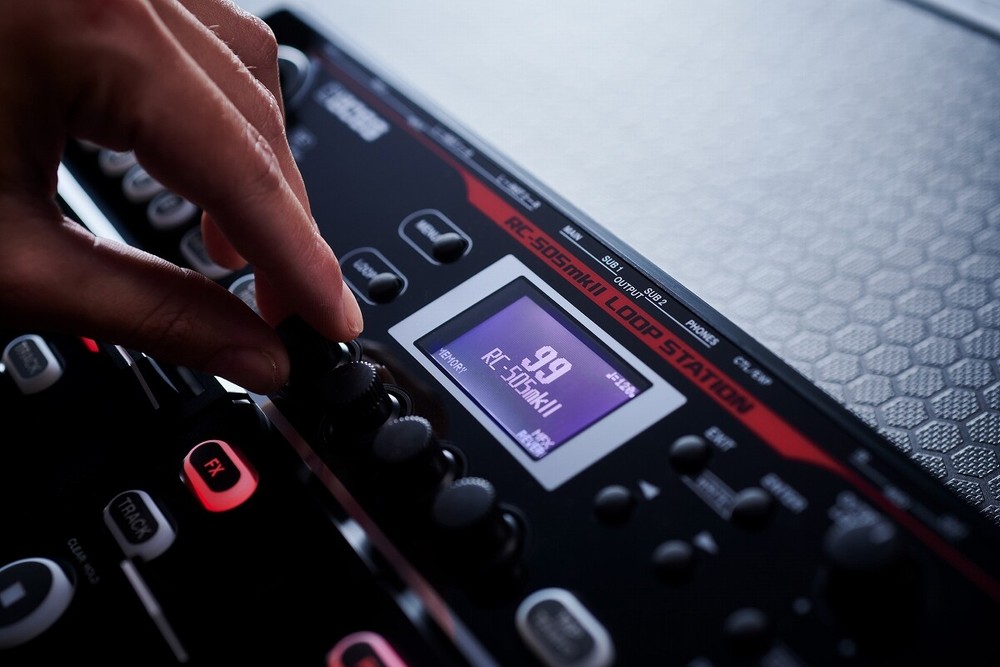 BOSS RC-505 MKII LOOP STATION used