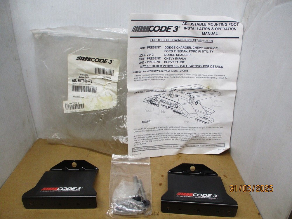 Code 3 ADJBKT006-B 2011 CAPRICE ROOF BRACKET.