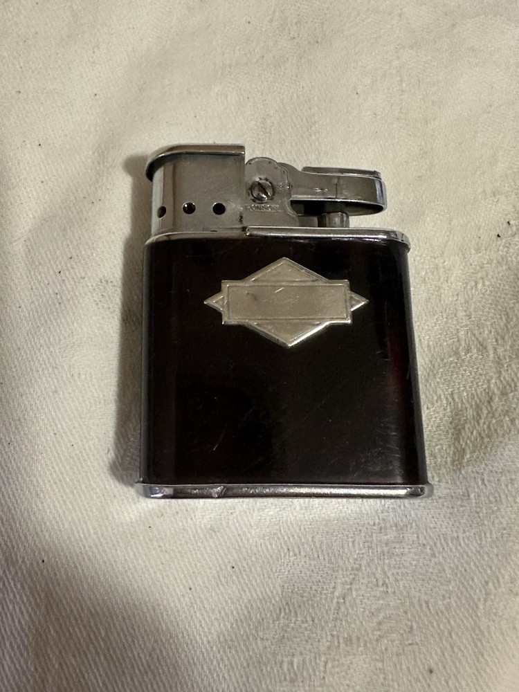 Vintage Ronson Whirlwind Lighter With Wind Guard Sparks