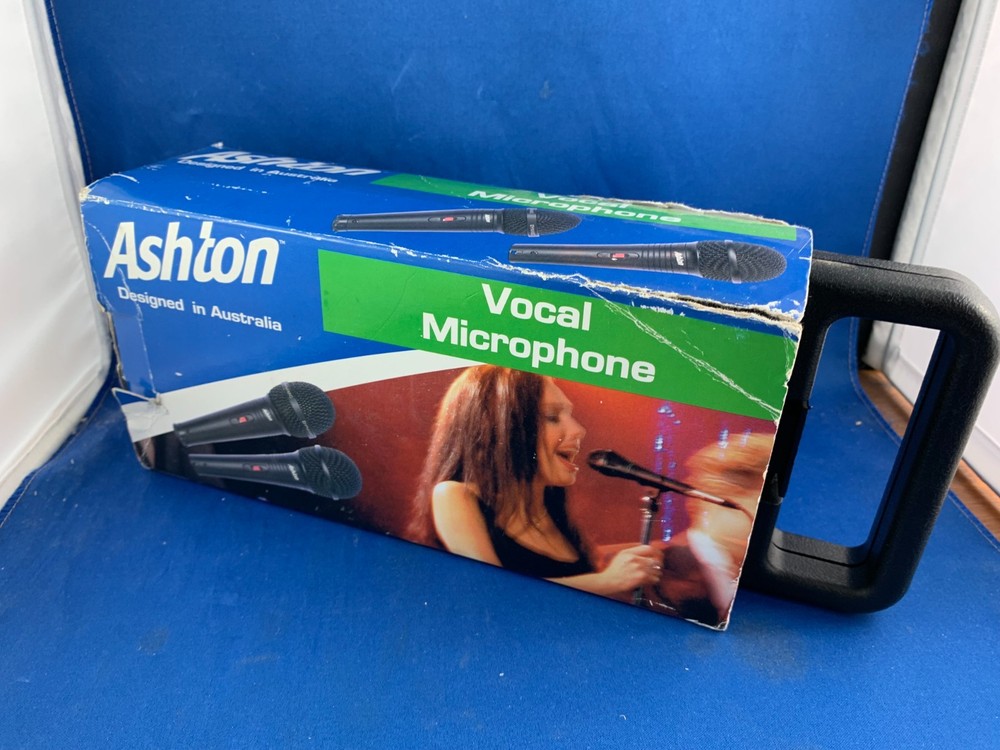 Ashton DM-20 Black Microphone with case