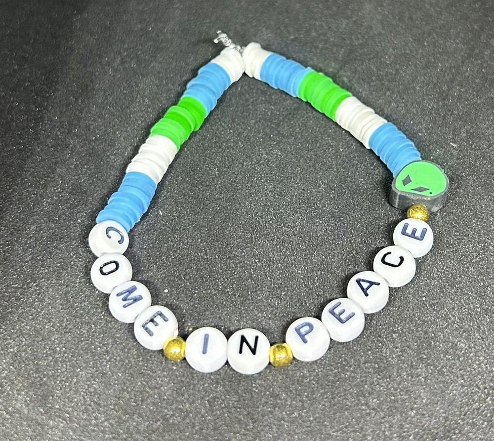 Come in Peace (Alien) Heishi Bracelet