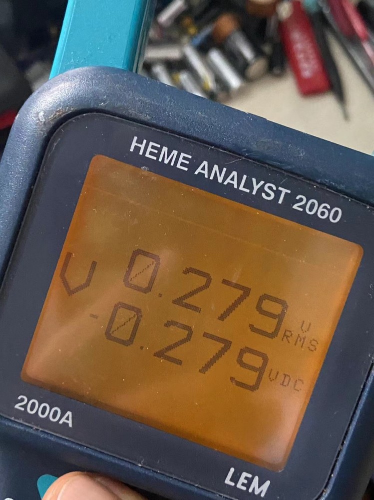 Missing Image LEM Analyst 2060 AC/DC True RMS Clamp-on Power Quality Meters