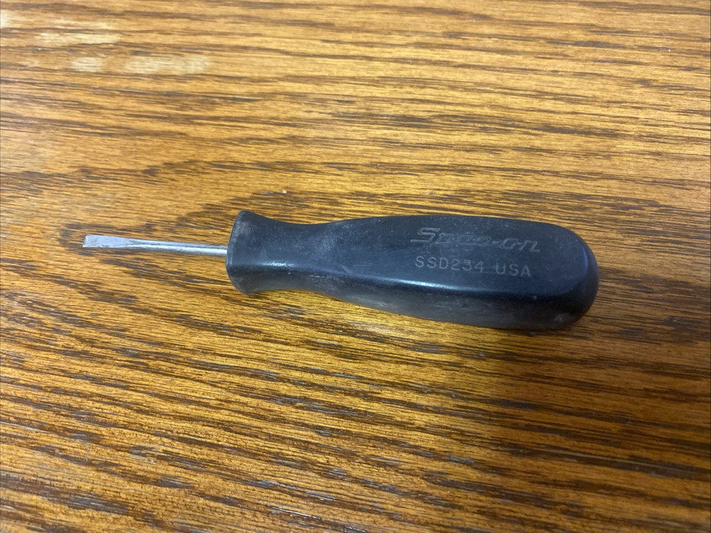 Snap On Tools, SSD234 flat screwdriver, Black Handle