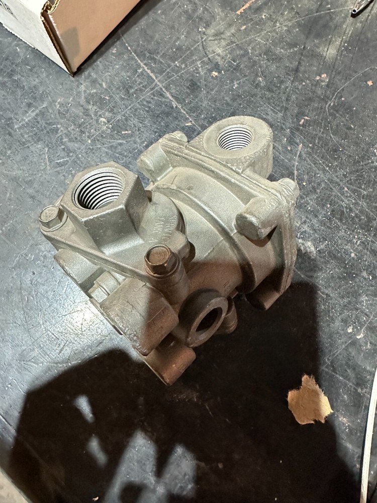bendix wagner Type RT-4 multifunction valve new