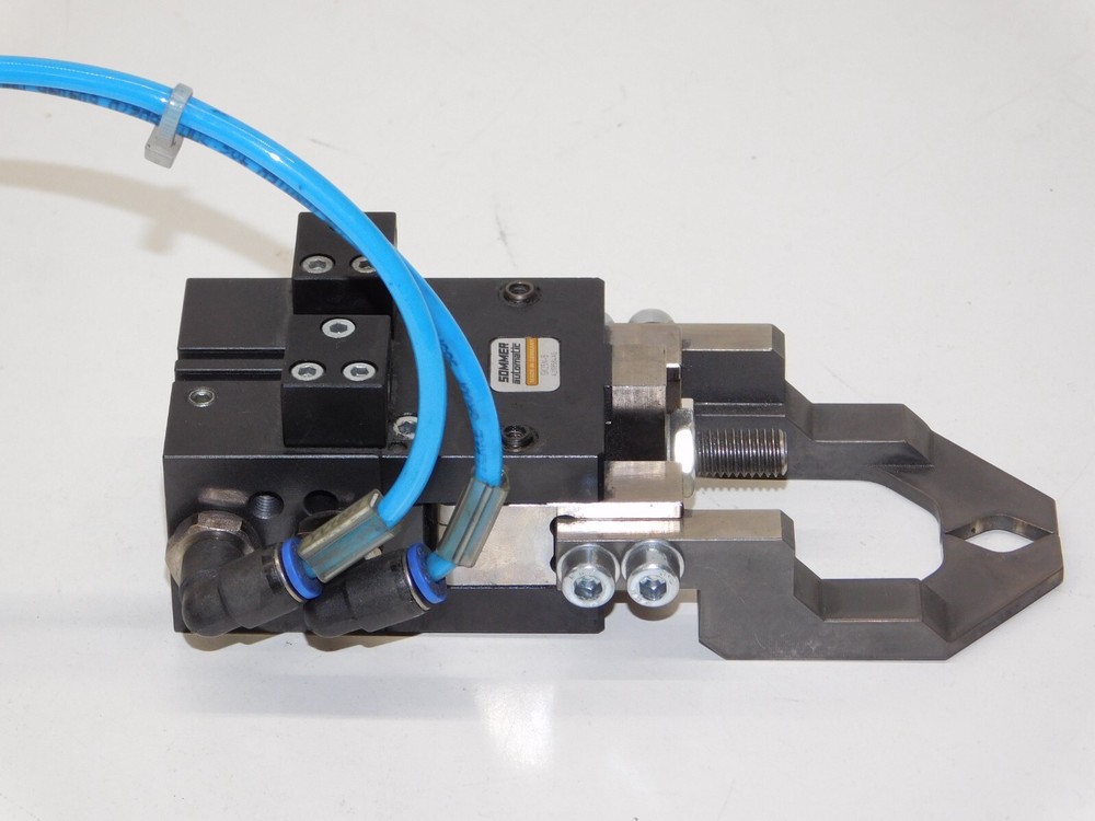Sommer Automatic GK25N-B 2 Jaw Angular Parallel Gripper Module Zimmer Unit