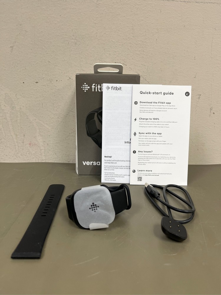 Fitbit Versa 4 Black Graphite Premium Smartwatch, 39mm - Black 30