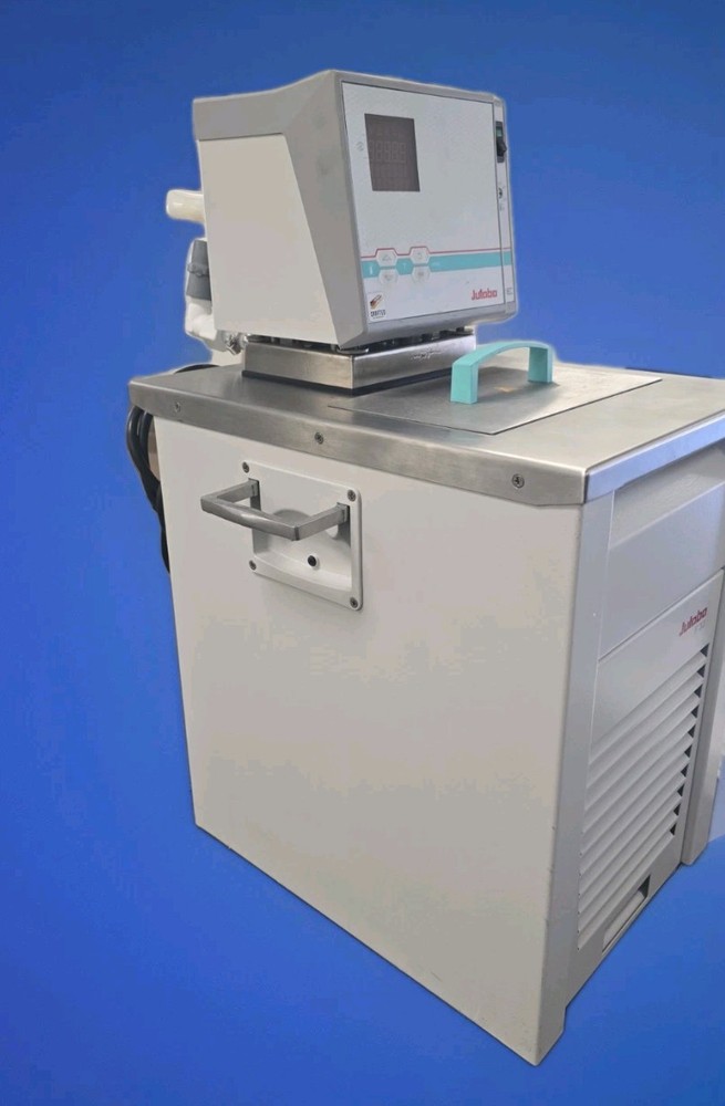 Julabo F32-HE Refrigerated/Heating Circulator