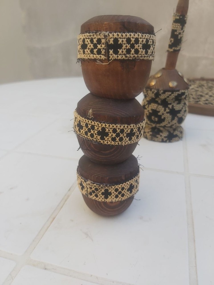7pieces دلة قهوة حشبية مع فناجين
