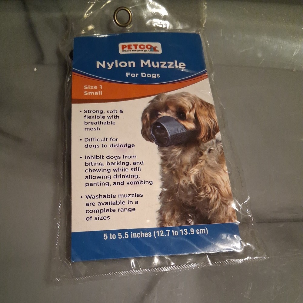 New- Petco Nylon Dog Muzzle, Size 1 (Sm)