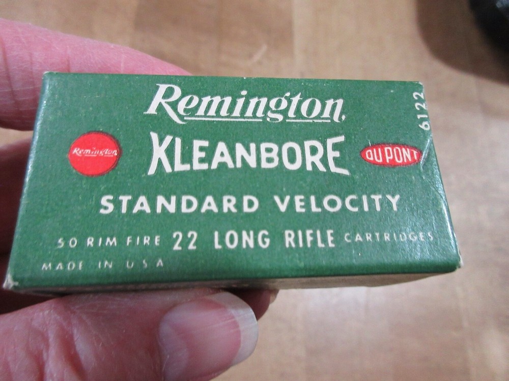 Empty Remington Kleanbore 6122.  22  Ammo Box      (W9) X23