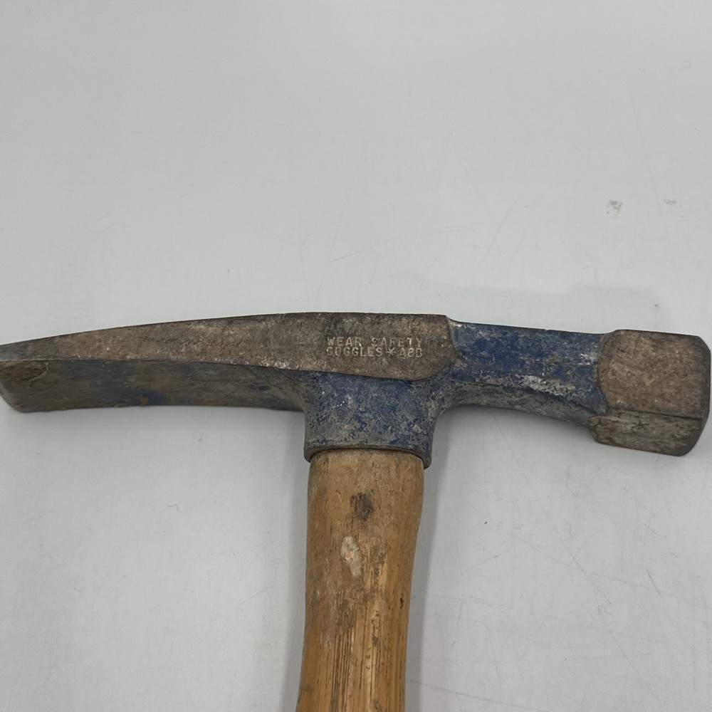 VG Vaughan A8B Bricklayer Hammer 32oz 11.5”