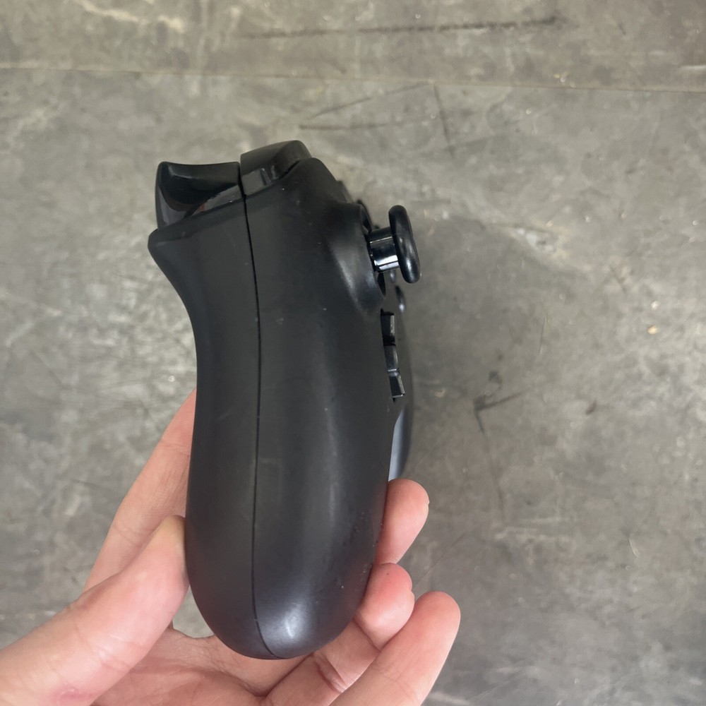 Tzumi Dream Vision TKGC01 Controller Black