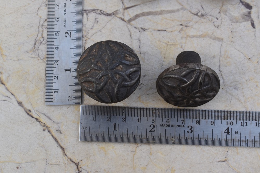 Vintage cast Iron round door knobs cabinet drawer handles pull rustic 10 pcs