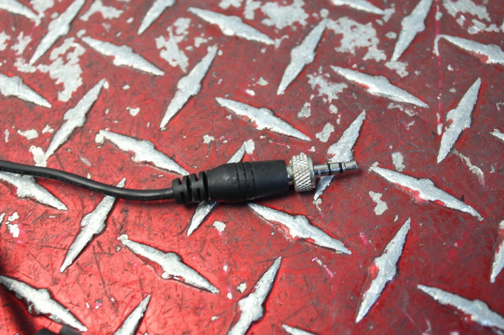 2011 HARLEY ELECTRA GLIDE PN 83537-11 INTERFACE MODULE ANTENNA 2009 - 2013 EG110