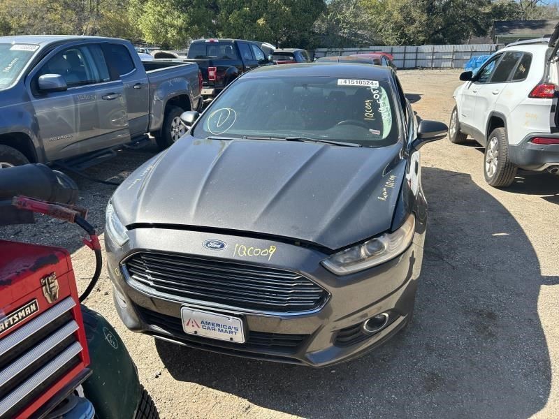 FUSION 2016 High Mounted Stop Light 104539565