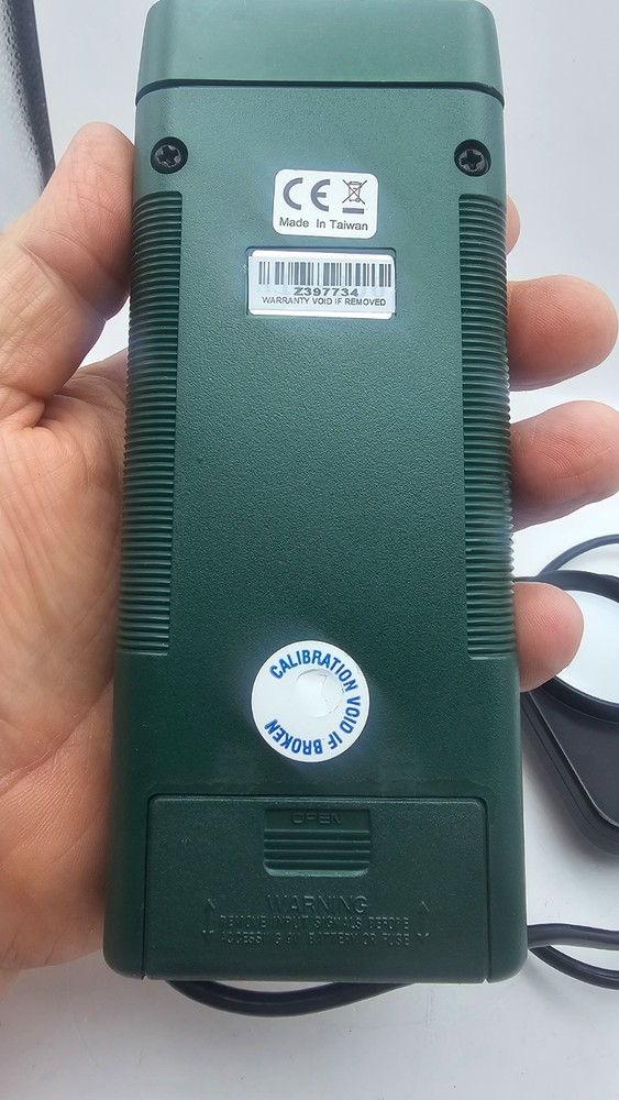 Extech 401025 Digital Light Meter 0-5000 Foot Candles