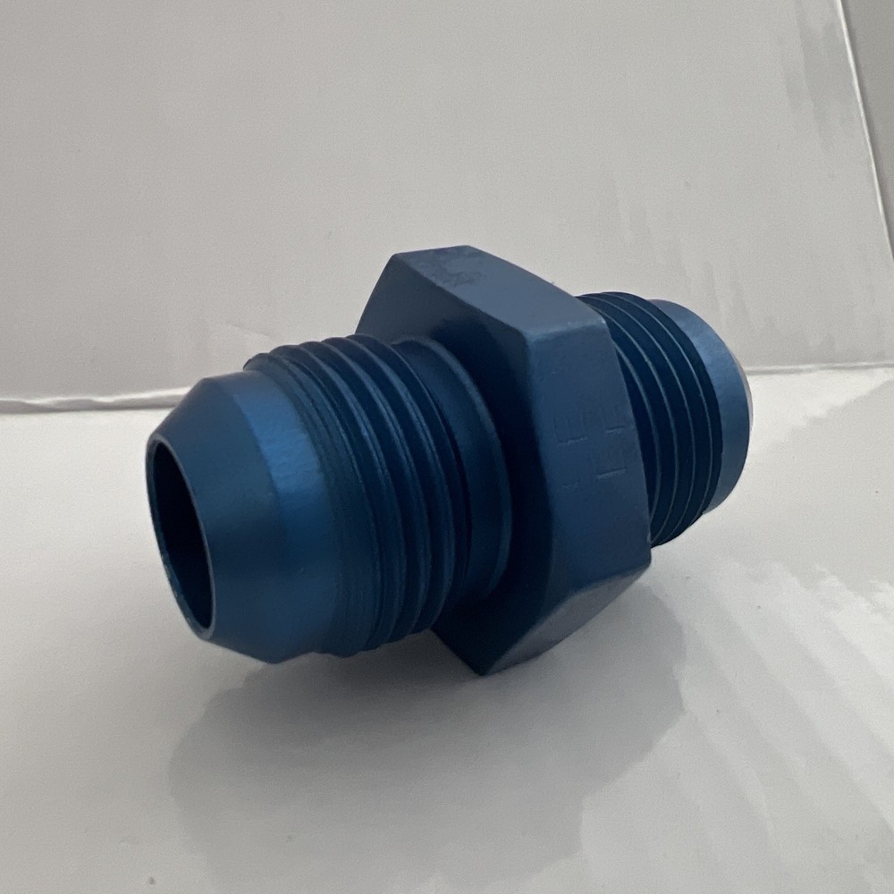 AN815-10D 5/8" Aluminum Union