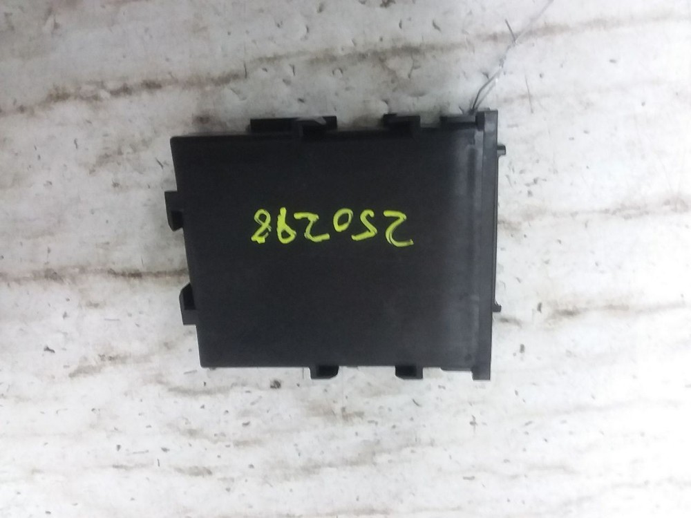 Network Gateway Control Module Sedan Right Hand Dash Fits 20-23 COROLLA 1699745