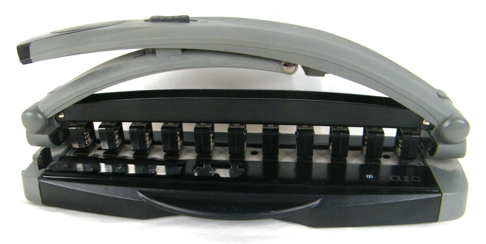 Staples ARC 11-Hole Desktop Paper Punch for DiscBound Notebook System