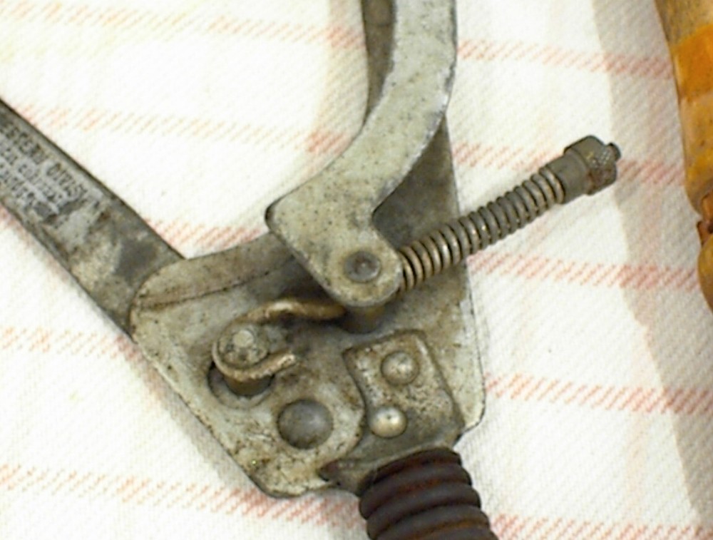 WESTERN HAND TRAP