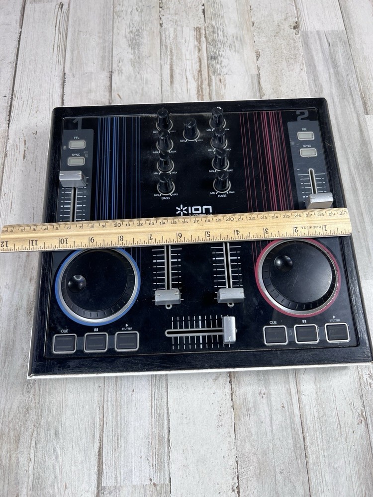 Numark Total Control DJ Double Mixing Deck w/ USB Cable (Missing AC Adapter)