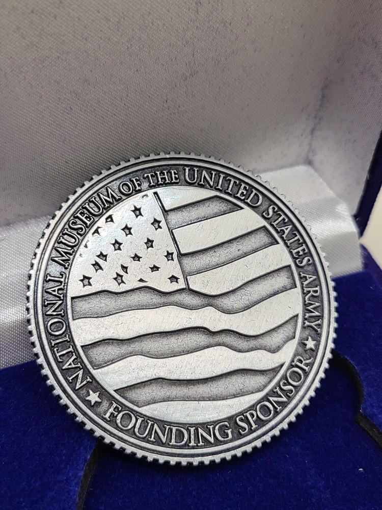National Museum Army Founding Sponsor challenge Coin 2" Diameter