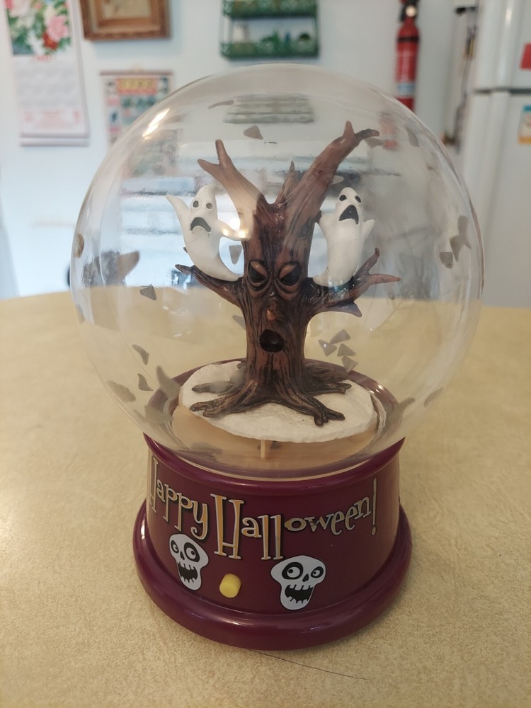 Gemmy Halloween Spooky Tree Ghost Tornado Talking Snow Globe