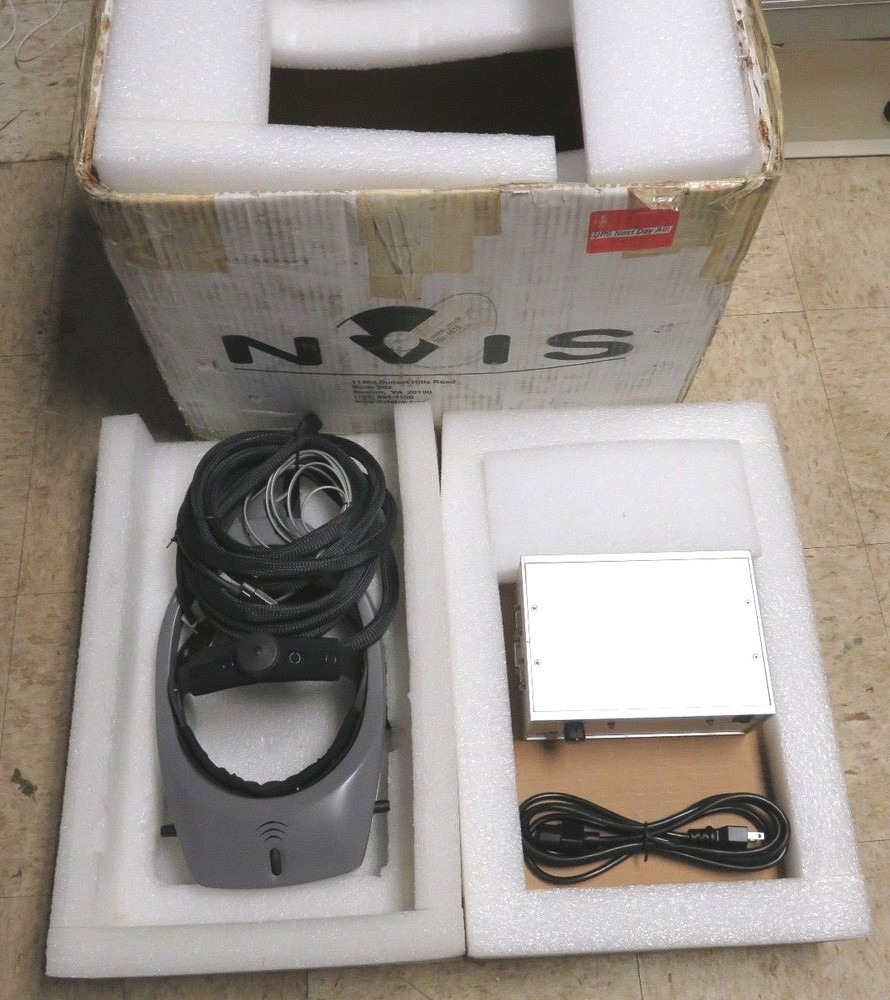 nVisor SX head-mounted display HMD professional 3d glasses