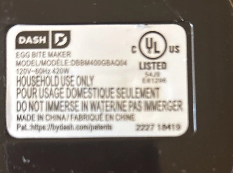 Dash Egg Bite Maker Makes 4 Egg Bites Teal Black DBBM400GBAQ04 New Without Box