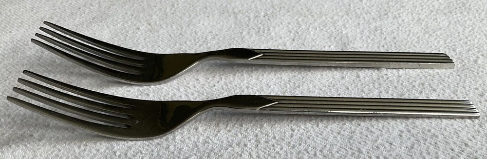 2x Collectable “Delta Airlines” Forks, ABCO