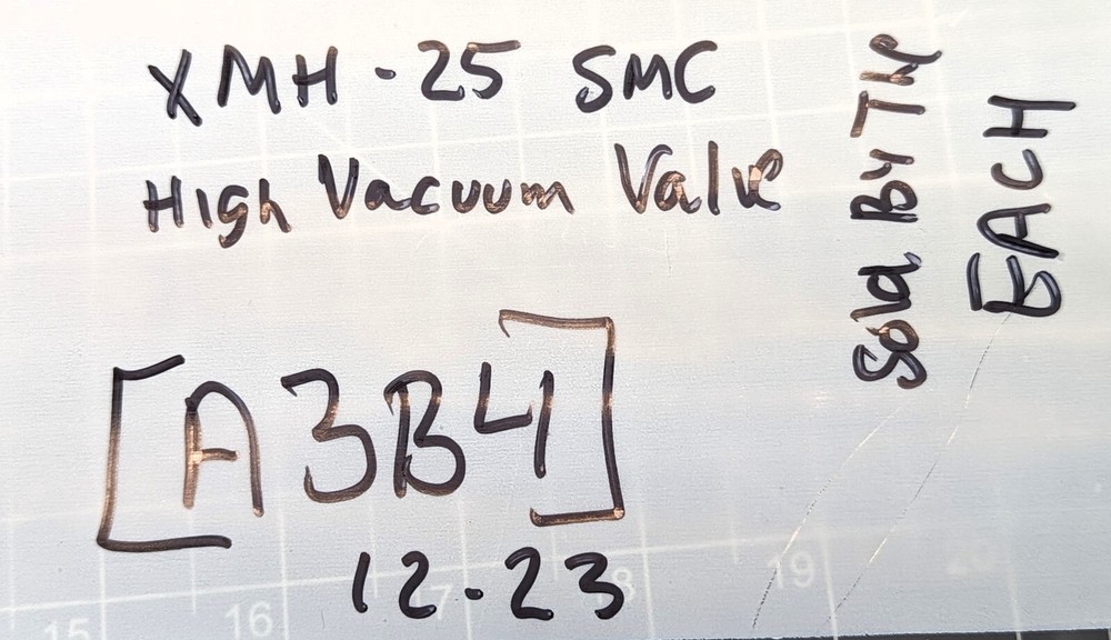 SMC XMH-25 ANGLE VALVE, INLINE, HIGH VACUUM, SS, Working Pull [A3B4]